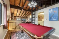 Heavenly Haven - Hot Tub + Seasonal Hoa Pool