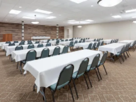 Baymont by Wyndham Jamestown Conference Center & Water Park Hotels in Jamestown