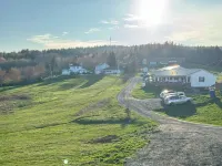 Cozy Spacious Chalet, on Cabot Trail, 8Min to Baddeck | Unit 10@ the Great Cabot