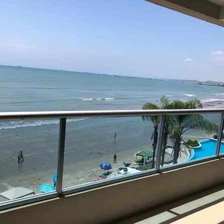 Departamento Frenta al Mar Torre Oceanica