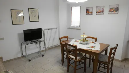 Independent apartment in the historic center of Gubbio Отели рядом с достопримечательностью «Palazzo dei Consoli and Museo Civico»