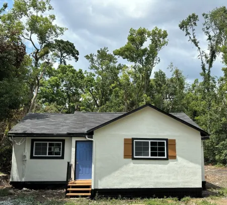 Centrally renovated apartment 3