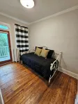 Charming 2-bedroom Baker Park townhome with WiFi, parking and patio in downtown - Balkon