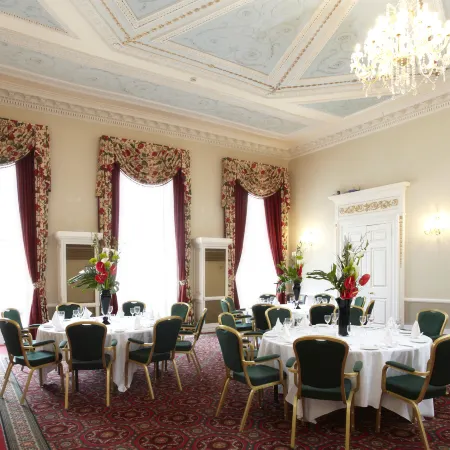 DoubleTree by Hilton London - Marble Arch Отели рядом с достопримечательностью «Вестминстер»
