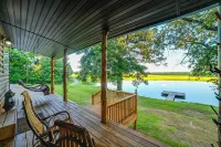 Private Lake & Dock: Log Cabin, 2 Mi to Clay! - 4 estrellas