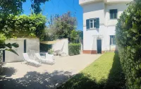 2 Bedroom Villa in Palermo