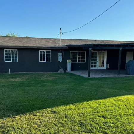 3-bedroom house with AC, WiFi, in the center of the city