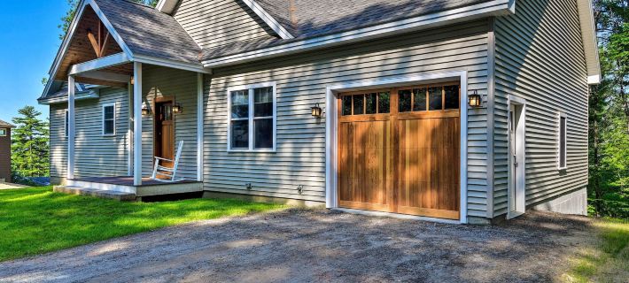 Covered Deck, Grill & Game Room: Gilford House! Hotels in Belknap County