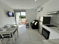 Downtown apartment - 2 min from the beach