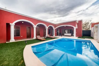 3-bedroom villa in charming Tesoco with AC, WiFi. Relax and unwind Hotel a 