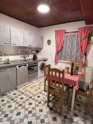 Gemütliche Unterkunft Zentral in Oberwinter mit Balkon Hotels in Remagen