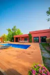 3-bedroom villa in welcoming Sapanca with huge garden at the lake.