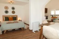 House with patio - São Lourenço Beach Hotels in Encarnacao