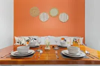 Azalea Apartment: Home comforts by the river Các khách sạn ở Isleworth