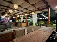 Front One Boutique Adria Boyolali Các khách sạn ở Boyolali