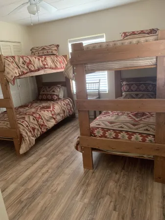 A quiet country retreat 8 miles from town.