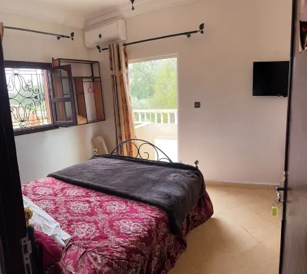 Charming 4-bedroom bed & breakfast in lovely Tiout with AC and Pool Hotels in Taroudant