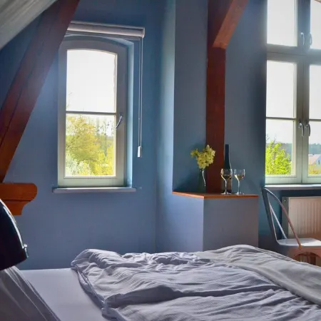 Complete guesthouse on the Finow Canal (former school from 1875) for 12 people