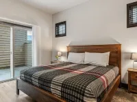 Cozy Getaway at The Lazy Bear Lodge: 3BR/2BA in Dover, ID! Hotels in Dover