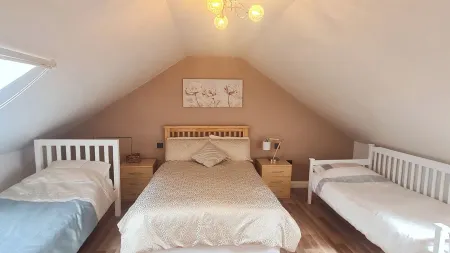 Hartcliffe Retreat - Relaxing Holiday Cottage on the Edge of Peak District