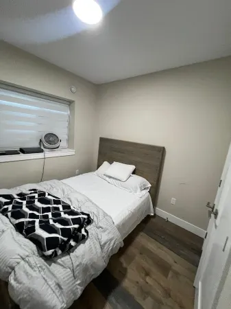 Charming 1-bedroom apartment with WiFi, AC in delightful Abbotsford