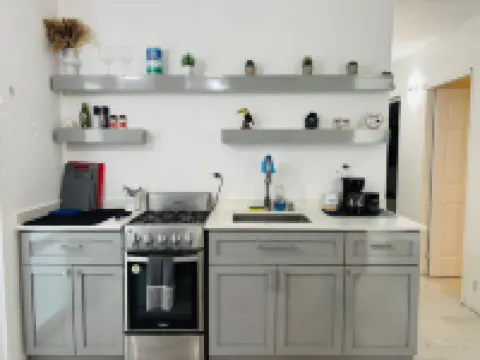 3-bedroom house in Dorado neighborhood with WiFi, AC