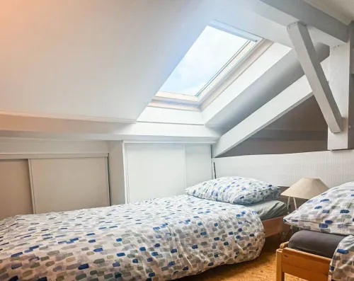 Jolie Petite Maison Climatisée Parking Privé Proche Commerce et Loisirs