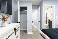 Comfort Meets Style 3-bedroom apartment with WiFi and Parking Close to NYC Hotel in zona Iona College