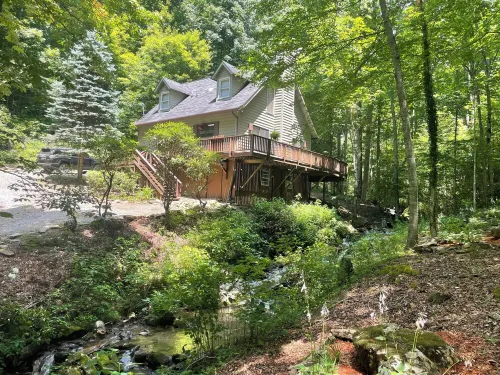 Creekside Retreat