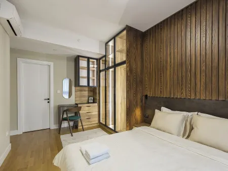 Urban Oasis 16th Floor Penthouse