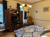 4-bedroom house in charming Buckhannon with AC, WiFi. Hotels in Buckhannon