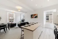 Spacious city center apartment - Апартаменты