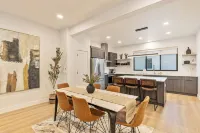 Wake to breathtaking views! - WIFI/FIREPLACE/AC Hotels in Millcreek