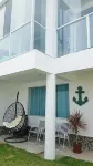 Luxury 3- Story beach house with Rooftop pool & Artisan pizza oven. Hotels in Cerro Azul District
