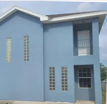 Blue Oasis: Central Escape