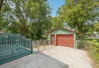 Charming  2-bedroom two bath  house in fantastic Tulsa with office/ fitness room