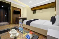 Hotel City Crown