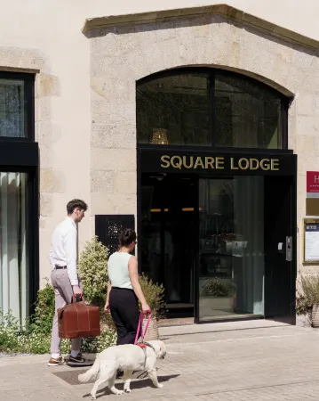 Square Lodge Hotel la Roche Sur Yon - Handwritten Collection
