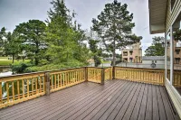 2-Tier Deck & Boat Parking: Lake Hamilton Home - Kæledyr tilladt