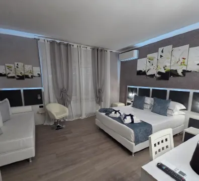 阿爾比斯客房旅館