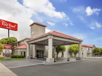 Red Roof Inn Dumas Hotels in Moore County