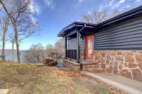 Lake Hudson Home w/ Patio in Locust Grove