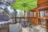 'Lakewood Secret' Cabin ~ 4 Mi to the Lake! - Country Houses