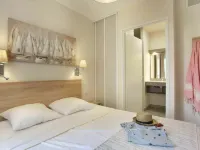 Modern Coastal Escape - Apartments