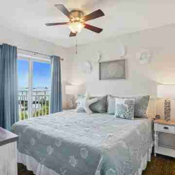 Sunset Vistas 407S Rooms