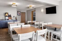 AmericInn by Wyndham Alexandria