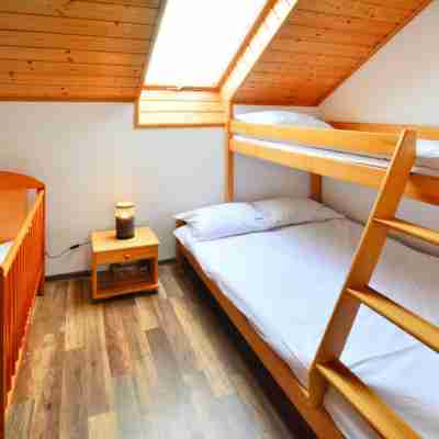 Comfortable holiday apartment, air conditioning Rooms