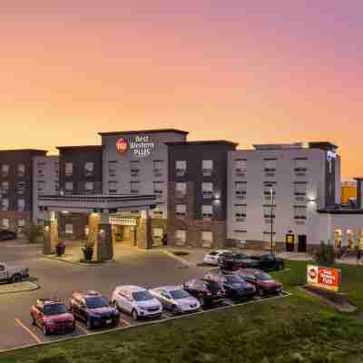 Best Western Plus Service Inn Suites Hotel Exterior