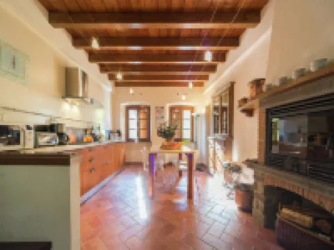 Mansion in Pescaglia near Tuscan Coast
