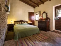 "Rambaldo" with garden in the castle